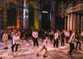 Dansmakers in de Laurenskerk